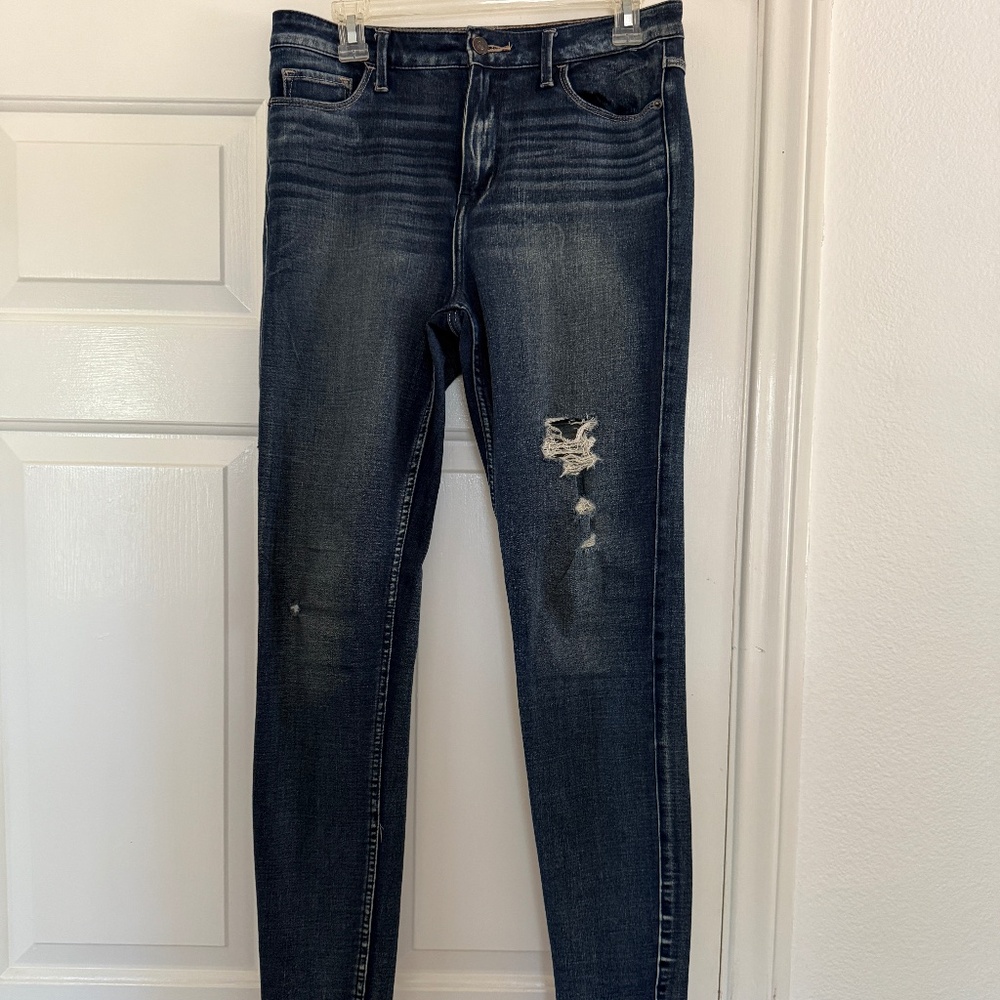 Abercombie & Fitch distressed skinny  jeans  sz.30
